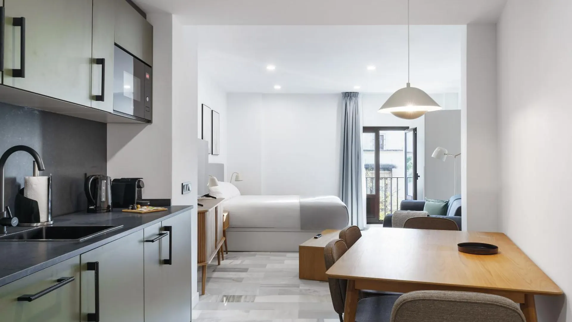 Apartment Limehome Jerez De La Frontera Marques De Casa-Domecq Spain